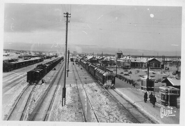 1940-luvun alussa. Rautatieasema