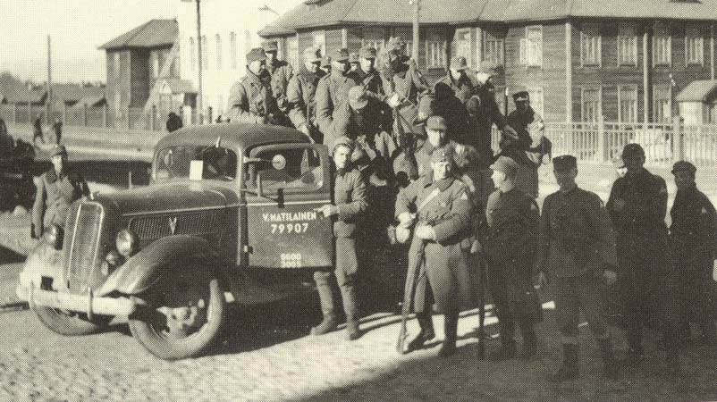 Lokakuu 1941. Sotapoliisit saapuvat