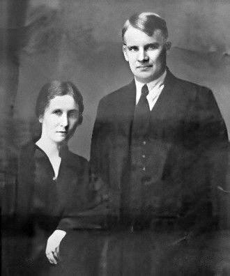 Early 1930's. Ksenja and Heino Rautio