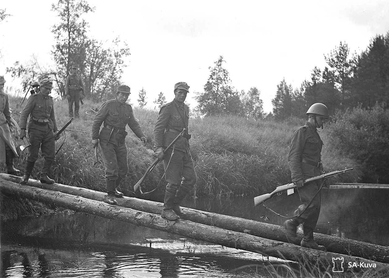 2. syyskuuta 1941. Suomalaisjoukot ylittävät Rajajoen