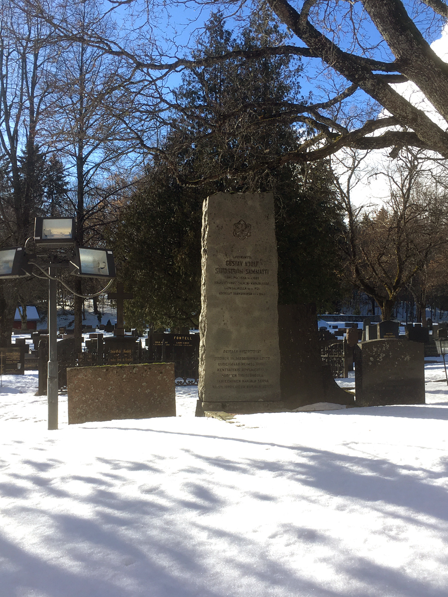 15. maaliskuuta 2023. Espoo. Gustaf Adolf Sandströmin hautakivi