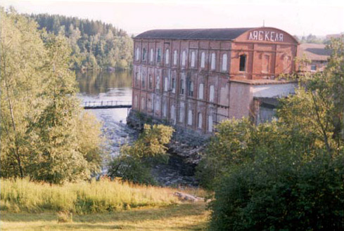 July 1999. Läskelä