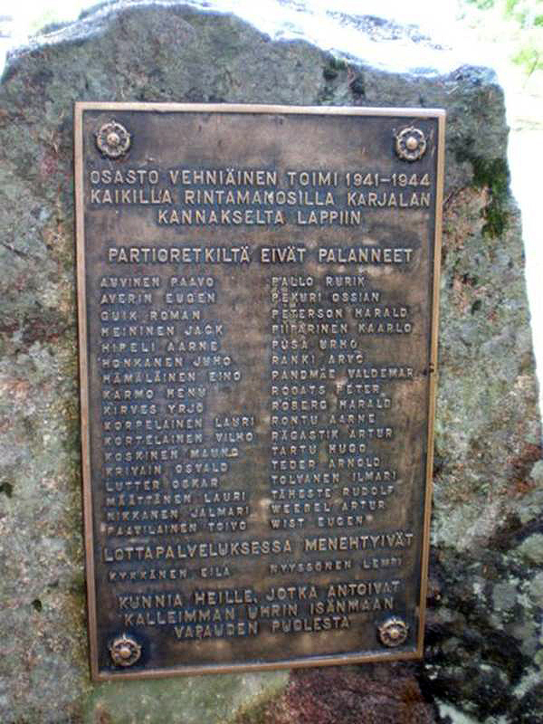 6. heinäkuuta 2008. Kaukopartio-osasto Vehniäisen muistomerkki