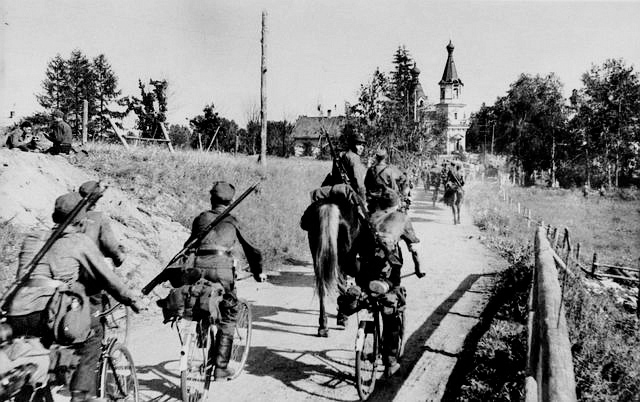 11. heinäkuuta 1941. Kirkonkylä