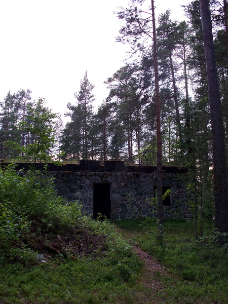 July 3, 2009. Ruins of Tolvajärvi Camping House