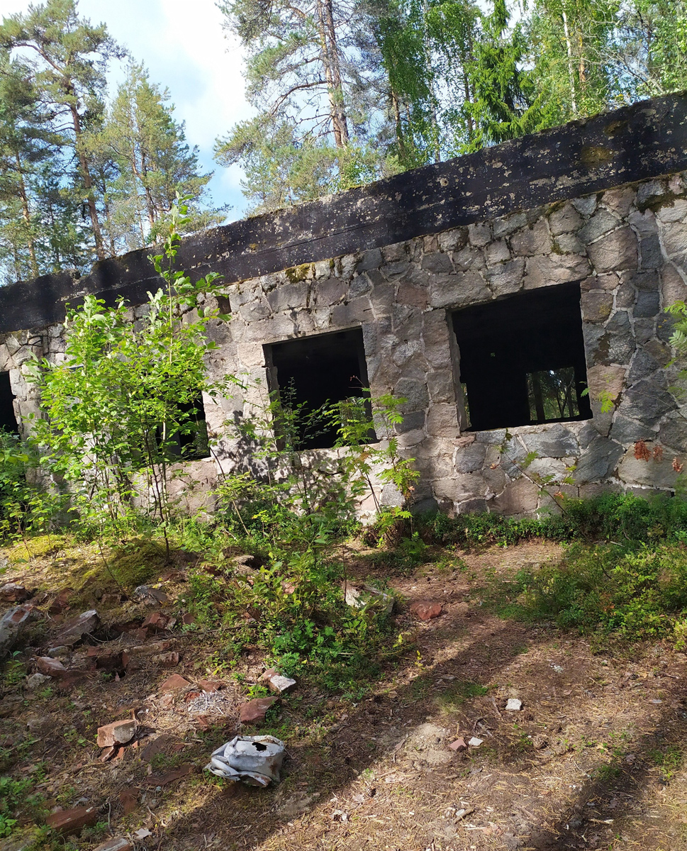 August 20, 2019. Ruins of Tolvajärvi Camping House