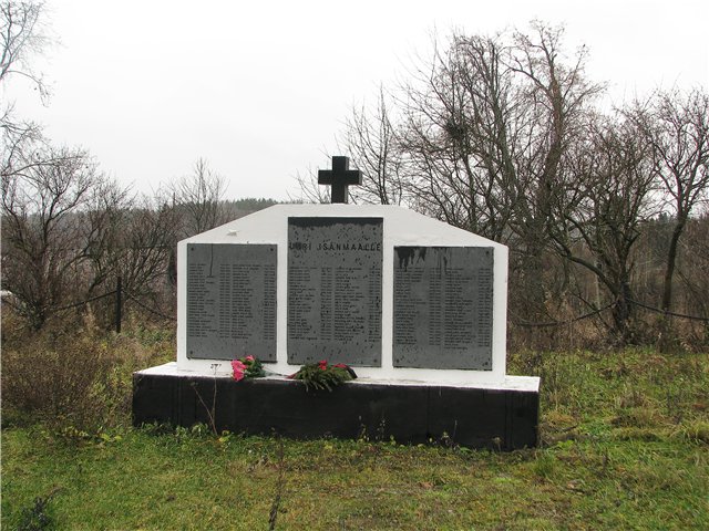 4 ноября 2010 года. Куркийоки. Памятник воинам 1939-1944 годов