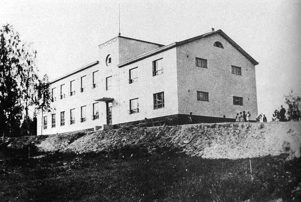 1930's. Huuhanmäki. School