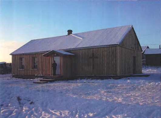 2000-luvun alussa. Seurakuntatalo Uusikylässä (Derevjanka-asemalla)