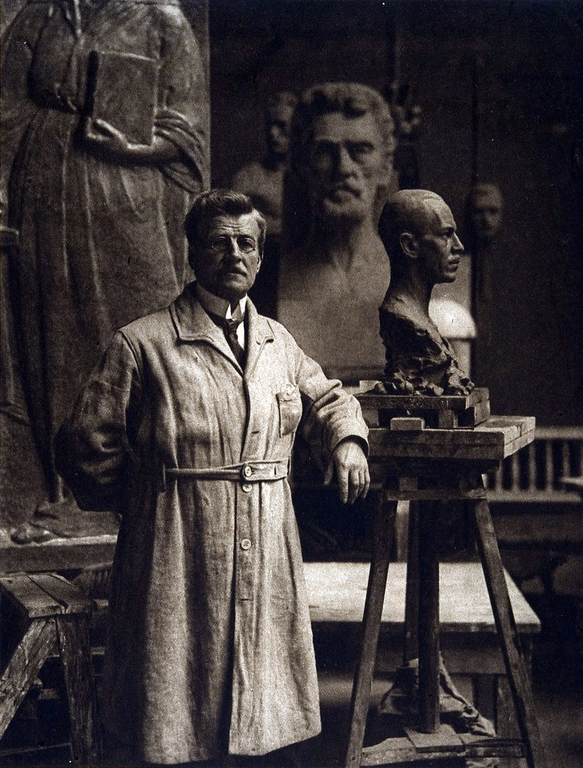 April 1924. Sculptor Emil Wikström