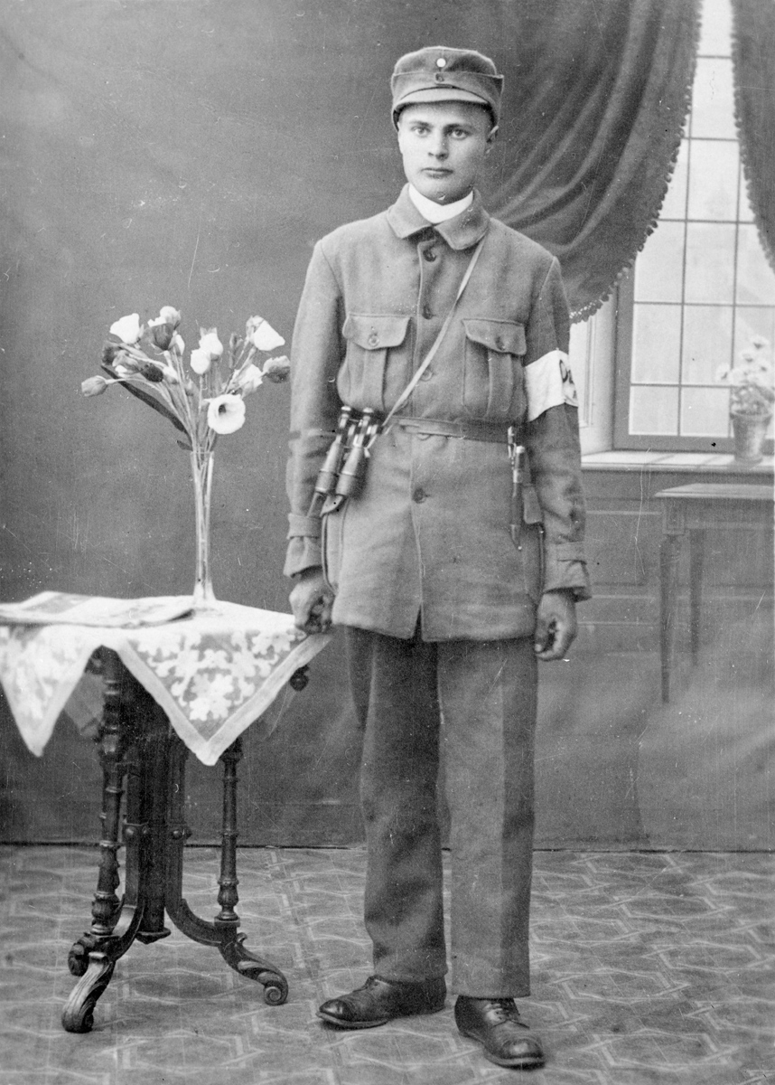 1918 год. Виктор Эрвасти, солдат 1-й добровольческой фронтовой команды губернии Оулу