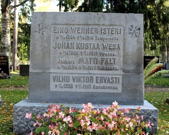Cenotaph in Oulujoki