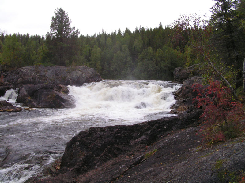 October 2006. Kivakka Waterfall