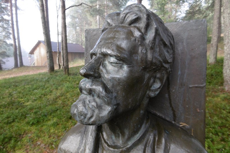 September 2017. Voknavolok. The monument of Miihkali Perttunen