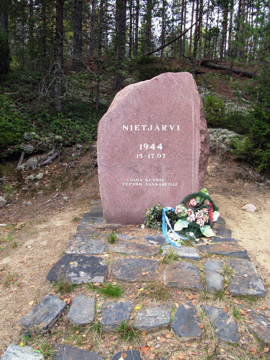 September 26, 2011. The monument to the battle on Nietjärvi Lake