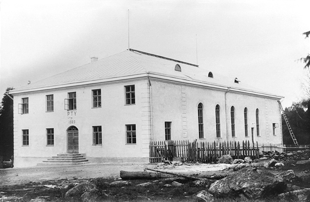 1930-luvun alussa. Pitkäranta. Työväentalo