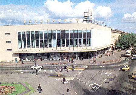 1988. Petrozavodsk. Karelia supermarket