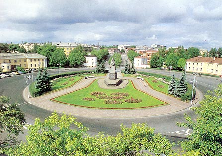 1988 год. Петрозаводск. Площадь В.И.Ленина. Памятник В.И.Ленину