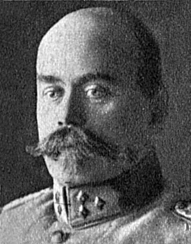 1910-luvun lopulla. Helsingin varuskunnan komendantti eversti Adolf Renvald