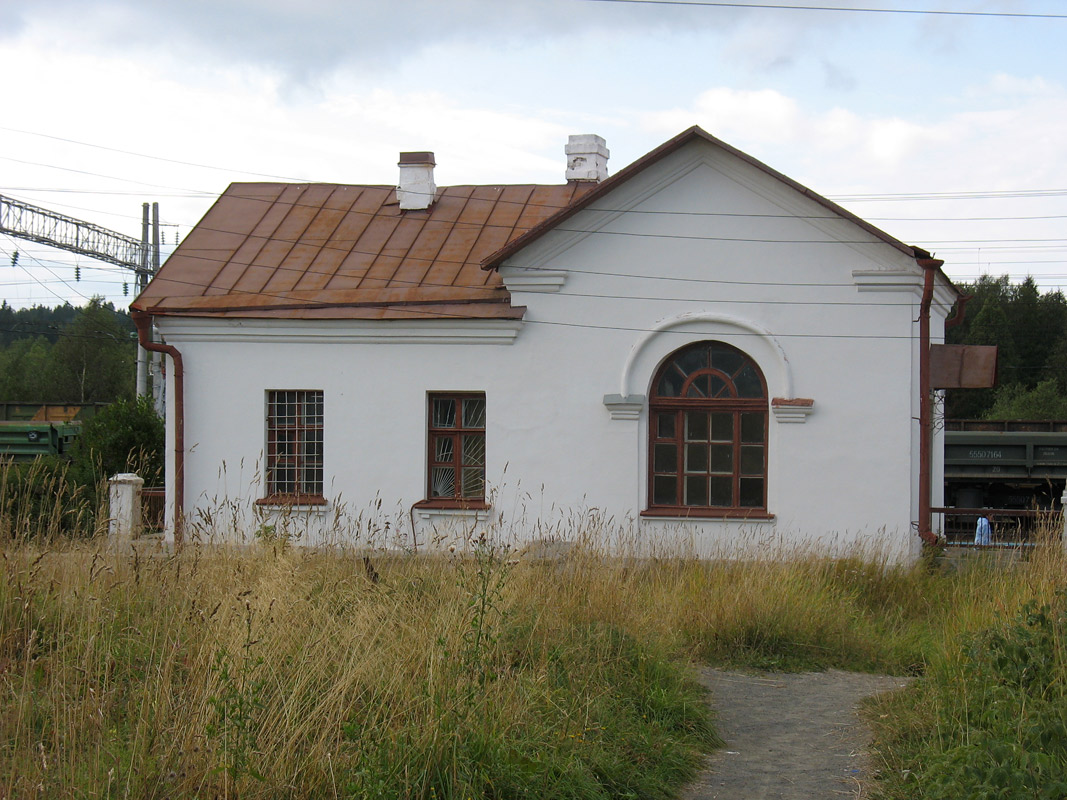 August 21, 2010. Derevjanka station. Railway station