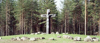 2000 год. Крест скорби
