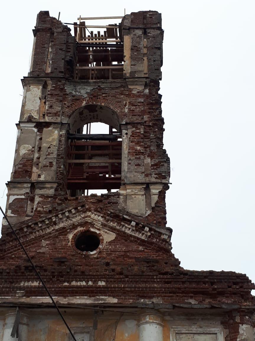 November 2020. Tulema. Ruins of the orthodox church