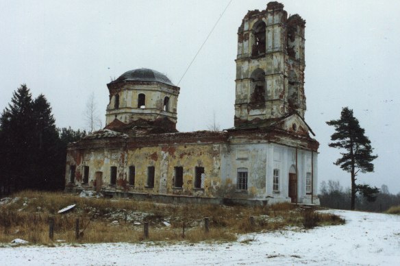 October 1993. Tulema. Ruins of the orthodox church
