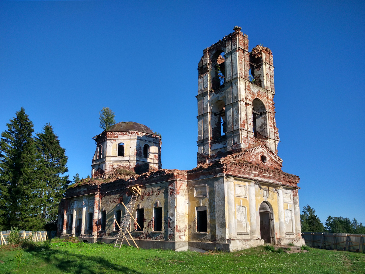 26 июля 2020 года. Тулема. Руины православной церкви