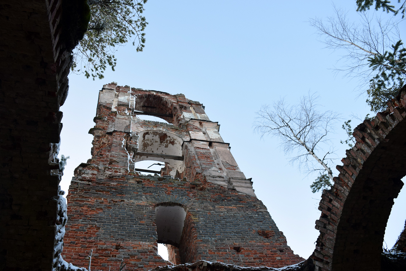 October 28, 2019. Tulema. Ruins of the orthodox church