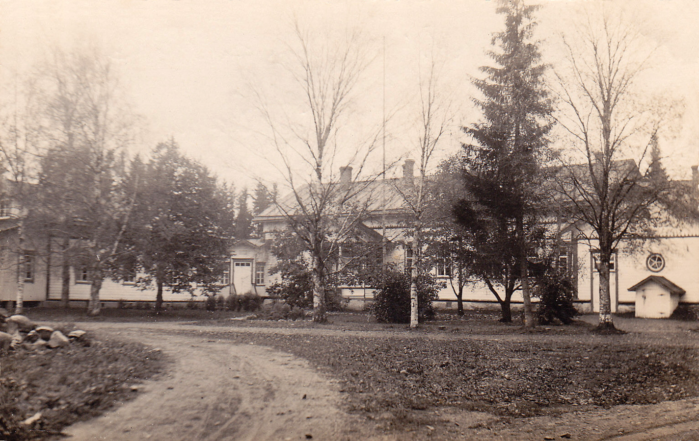 1910's. Handkraft school