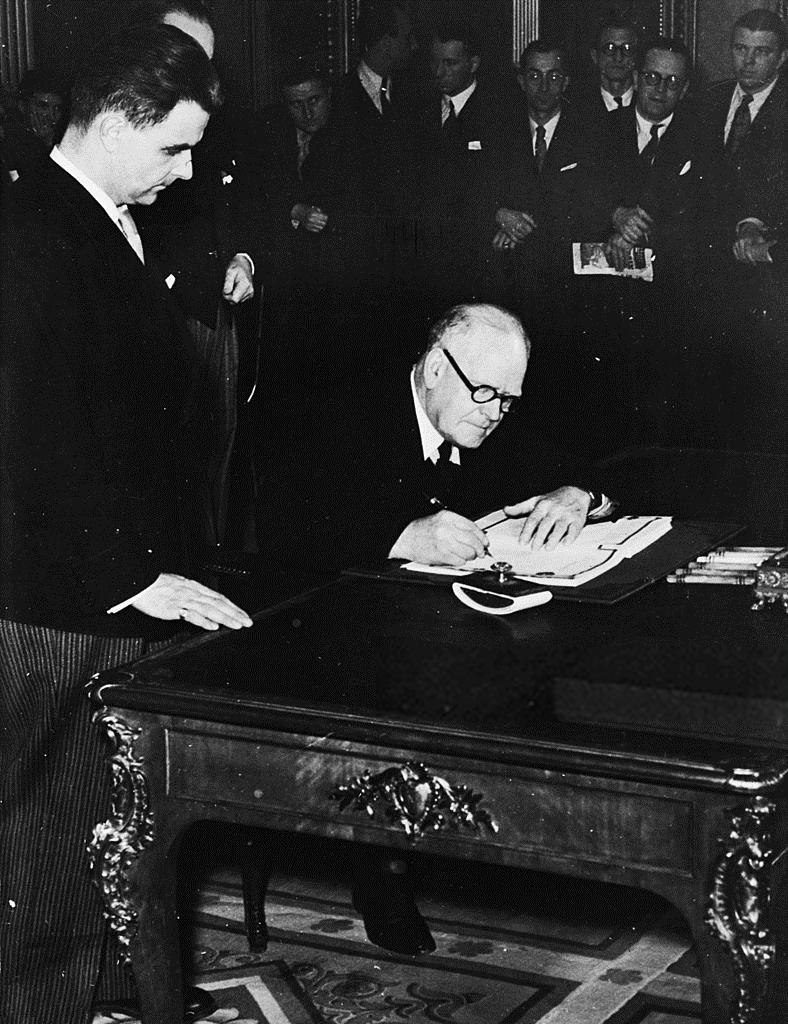 February 10, 1947. William Joseph Jordan signing for New Zealand the Treaty of Peace with Finland