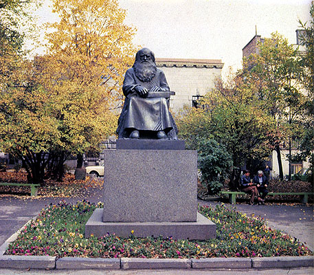 Sortavala. The monument of Petri Shemeikka