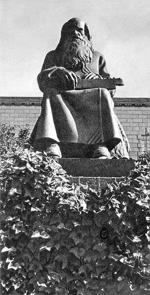 1960-luvun. Sortavala. Petri Shemeikkan patsas