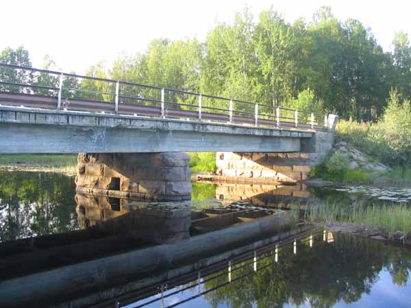July 31, 2006. Bridge over Ulmosenjoki River