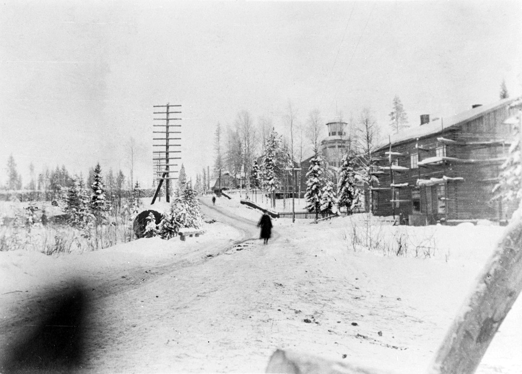 1926. Varpakylä. Pharmacy Hill