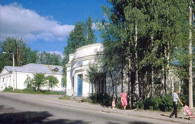 2002. Suojärvi