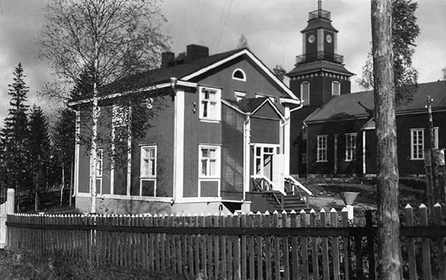 1930's. Priest house