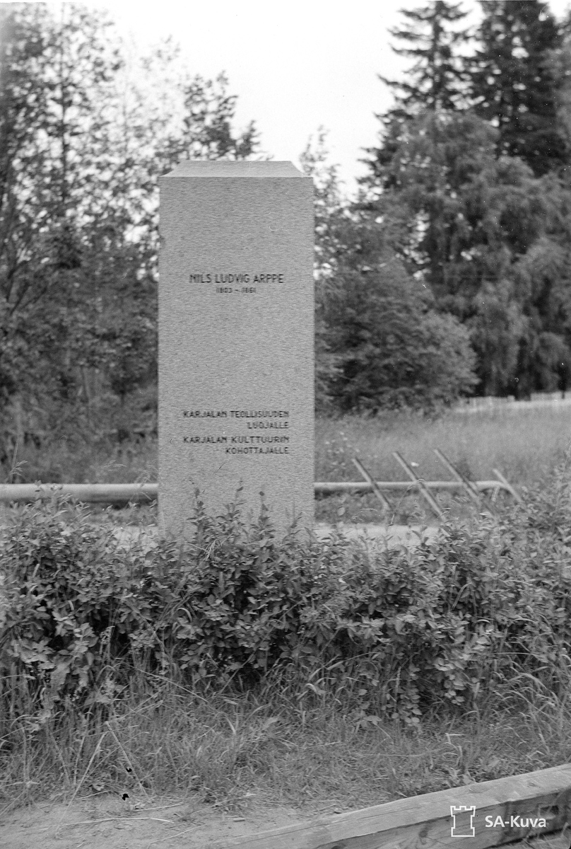 16. heinäkuuta 1941. Nils Ludvig Arppen muistomerkki