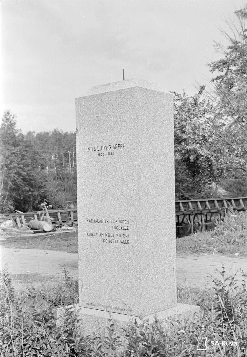 18. heinäkuuta 1941. Nils Ludvig Arppen muistomerkki