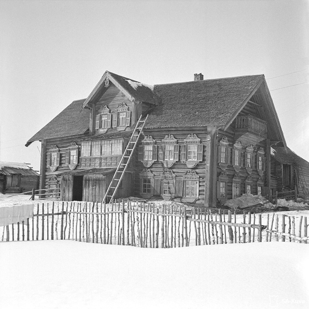April 7, 1942. Mel'kin house