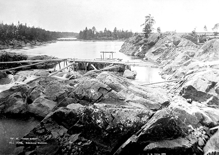 1894. Poduzhemsky Rapid on Kem River